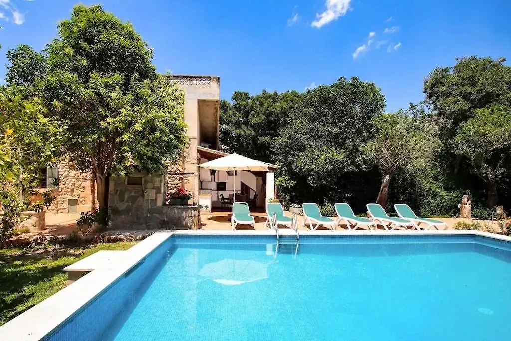 Villa Lovely Mallorquin Farmhouse In Pollensa By Renthousing Spanien