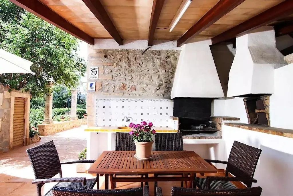 Lovely Mallorquin Farmhouse In Pollensa By Renthousing Spanien
